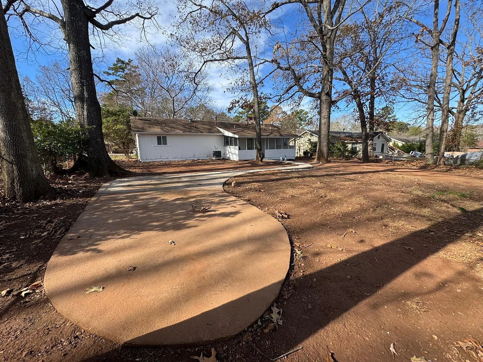 7018 Stephens Dr, Rex, GA 30273