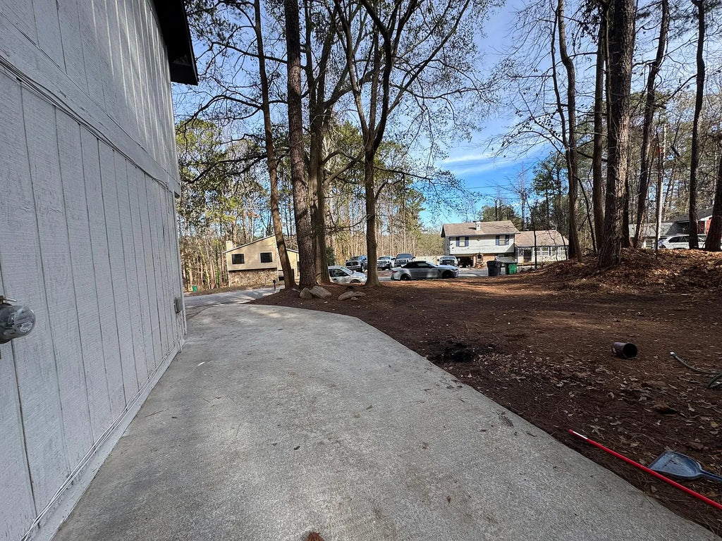 3921 Chimney Ridge Ct, Ellenwood, GA 30294